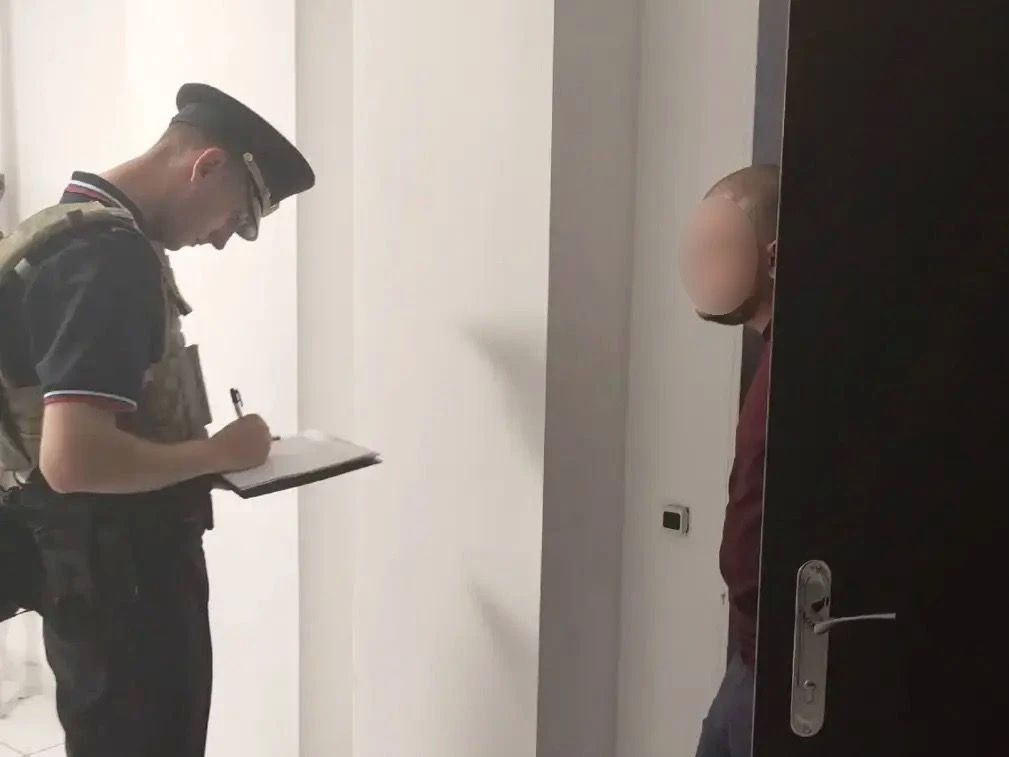 В микрорайоне «Суворовский» Ростова-на-Дону полицейские провели оперативно-профилактическое мероприятие В микрорайоне «Суворовский» Ростова-на-Дону полицейские провели оперативно-профилактическое мероприятие