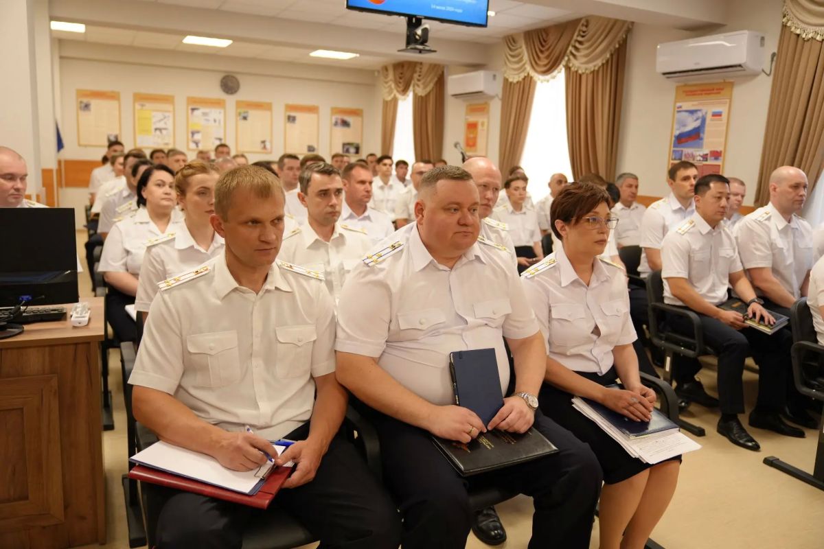 Начальник ГУ МВД России по Ростовской области подвел итоги работы Главного следственного управления Начальник ГУ МВД России по Ростовской области подвел итоги работы Главного следственного управления