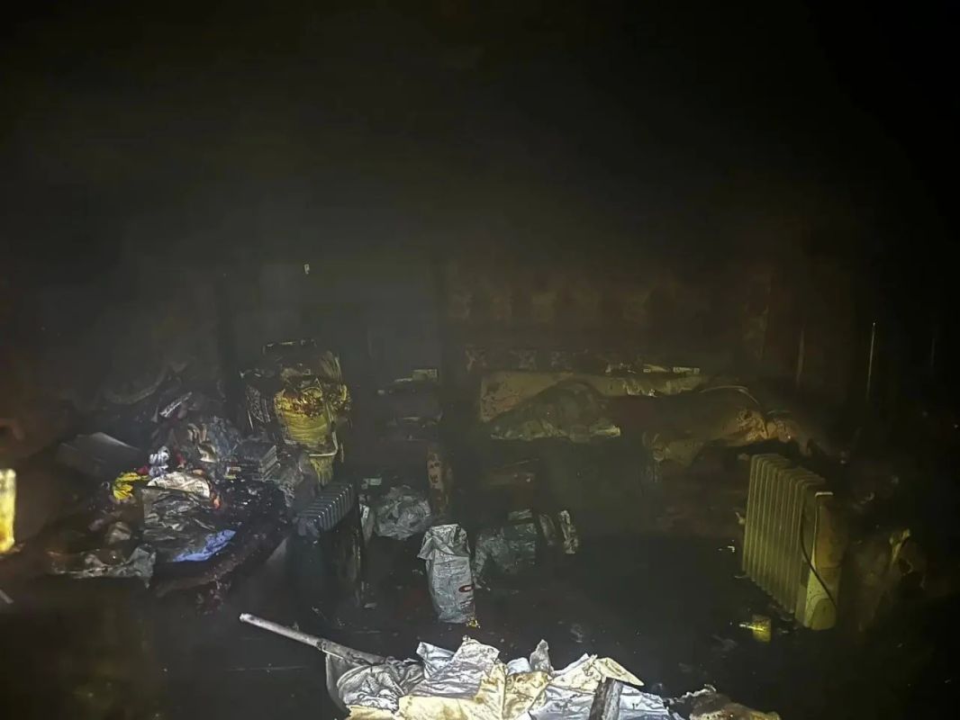 Бабушка забежала в горящий дом и сгорела заживо в Ростове Бабушка забежала в горящий дом и сгорела заживо в Ростове