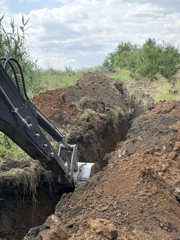 В Шахтах приступили к замене 300 метров аварийного участка водопровода в поселке Машзавод В Шахтах приступили к замене 300 метров аварийного участка водопровода в поселке Машзавод