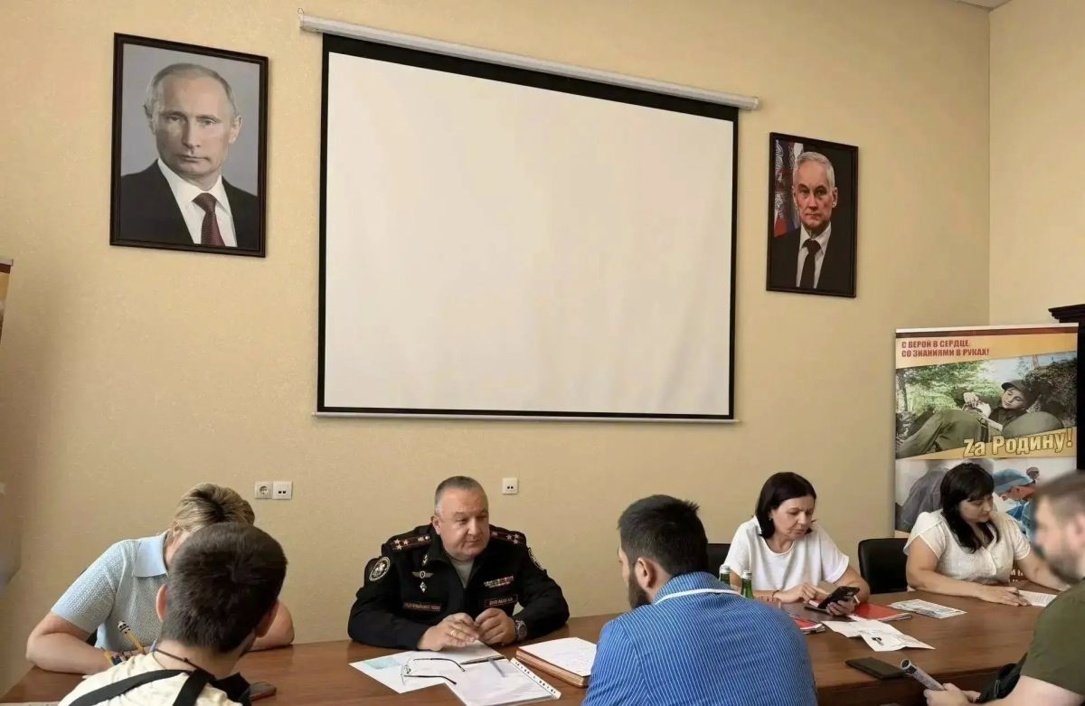 В Ростове-на-Дону ветераны военного следствия провели встречу с участниками специальной военной операции