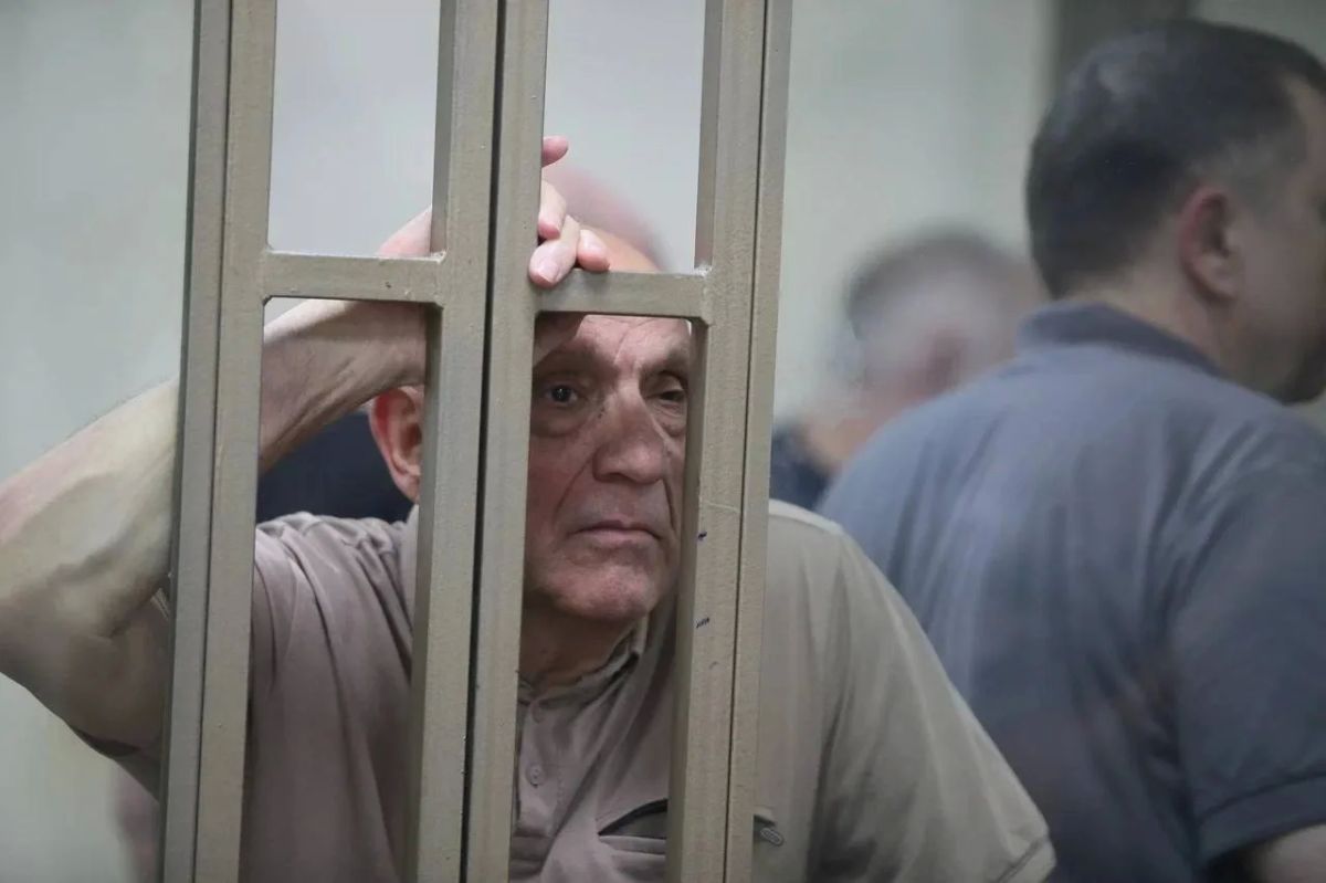 Суд в Ростове-на-Дону огласил приговор по делу о нелегальных рынках в Аксайском районе Суд в Ростове-на-Дону огласил приговор по делу о нелегальных рынках в Аксайском районе