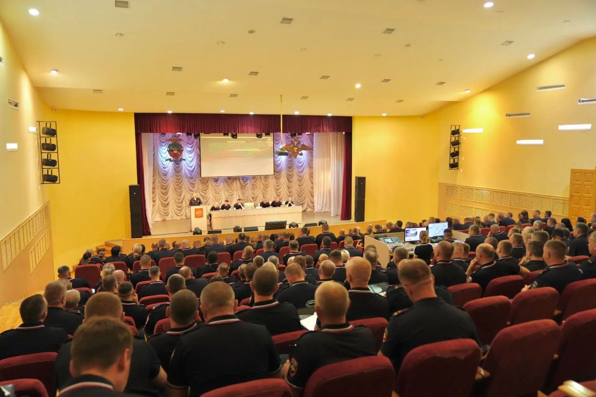 В Ростовской области начались учебно-методические сборы руководителей территориальных органов внутренних дел В Ростовской области начались учебно-методические сборы руководителей территориальных органов внутренних дел