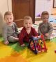 Родители редкой тройни рассказали, как умудряются отдыхать с детьми