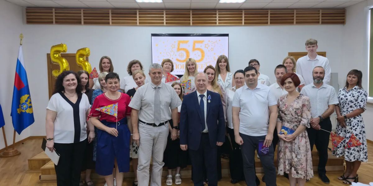 Коллектив Управления Федерального казначейства по Ростовской области поздравляет заместителя руководителя Управления Грапенко Юрия Владимировича с юбилейной датой: 55-летием со дня рождения!