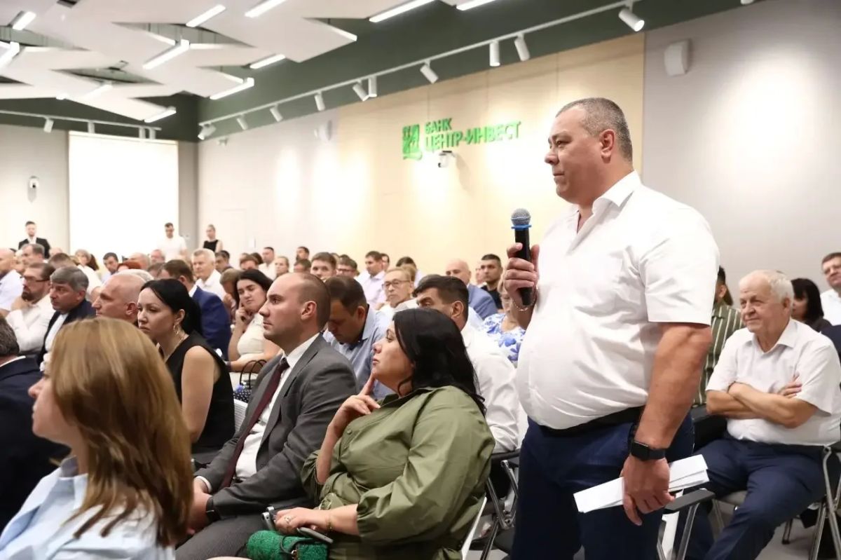 Александр Скрябин: Сегодня принял участие в заседании Ассоциации работодателей «Совет директоров предприятий и организаций города Ростова-на-Дону» Александр Скрябин: Сегодня принял участие в заседании Ассоциации работодателей «Совет директоров предприятий и организаций города Ростова-на-Дону»
