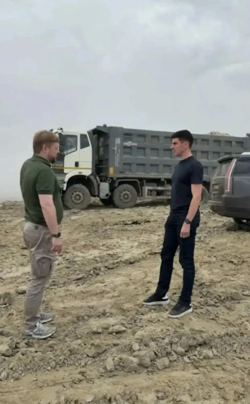 Площадь горения на полигоне в городе Шахты сократилась в 2 раза: с 300 до 150 м Площадь горения на полигоне в городе Шахты сократилась в 2 раза: с 300 до 150 м