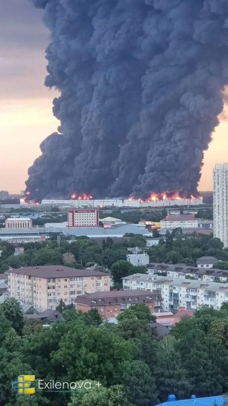 Атаки дронов не остановили стройку логоцентра Wildberries под Ростовом Атаки дронов не остановили стройку логоцентра Wildberries под Ростовом