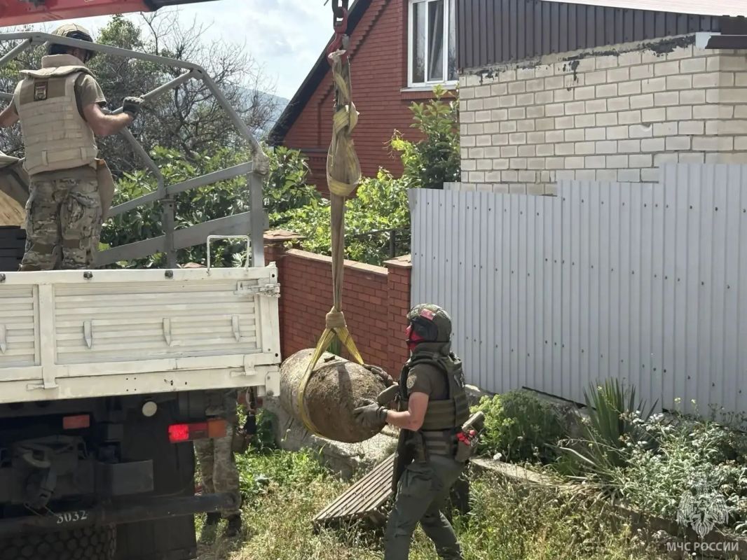 Два опасных напоминания о войне уничтожены Два опасных напоминания о войне уничтожены