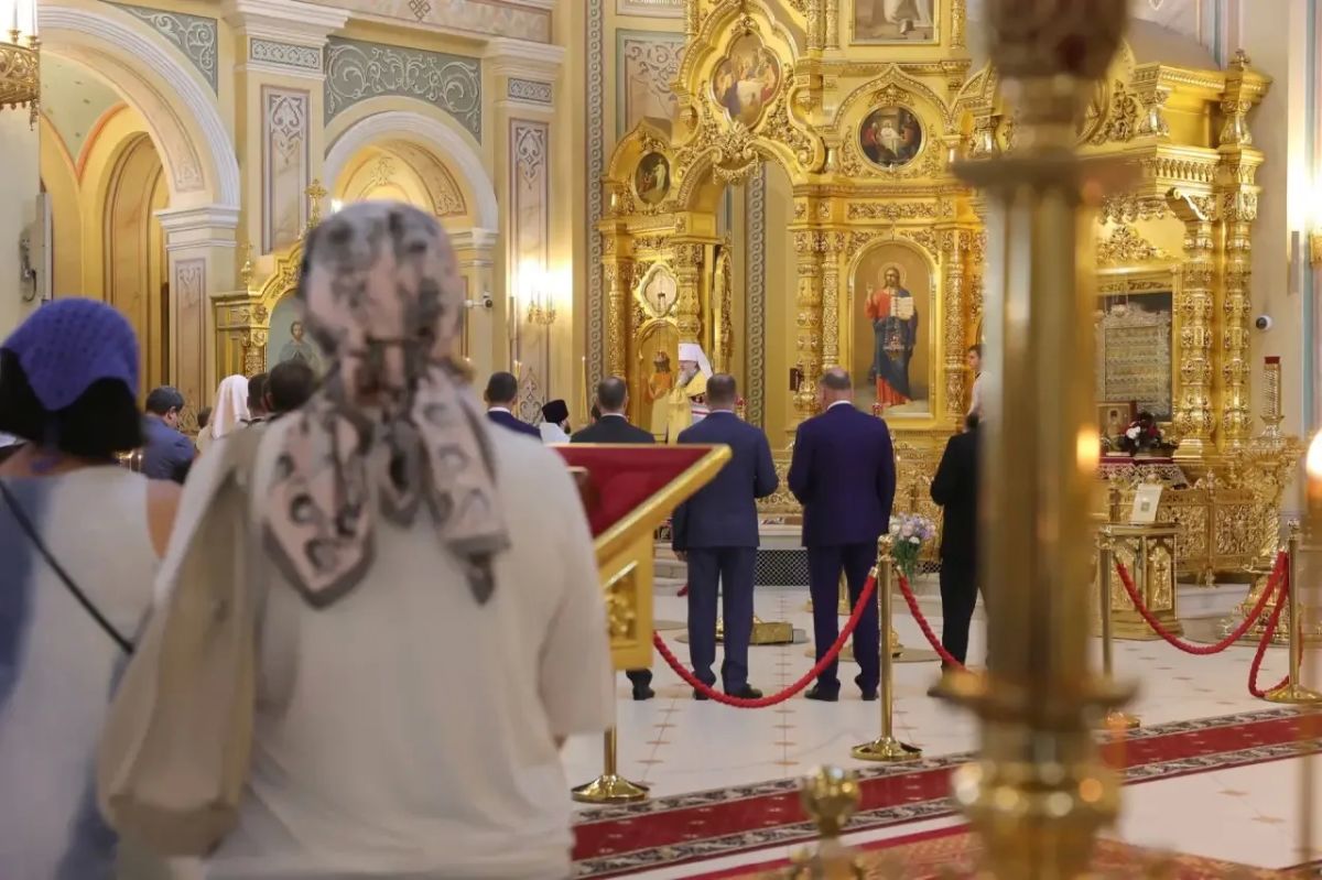 Юрий Слюсарь: Сегодня Митрополит Ростовский и Новочеркасский Меркурий отслужил панихиду по погибшим в результате атак БПЛА и урагана, который произошел в выходные Юрий Слюсарь: Сегодня Митрополит Ростовский и Новочеркасский Меркурий отслужил панихиду по погибшим в результате атак БПЛА и урагана, который произошел в выходные
