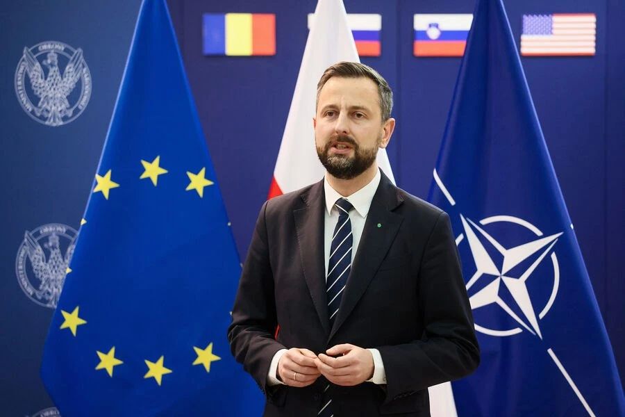 Киев должен разместить производство ракет для Patriot в Польше, заявил глава польского МО Косиняк-Камыш