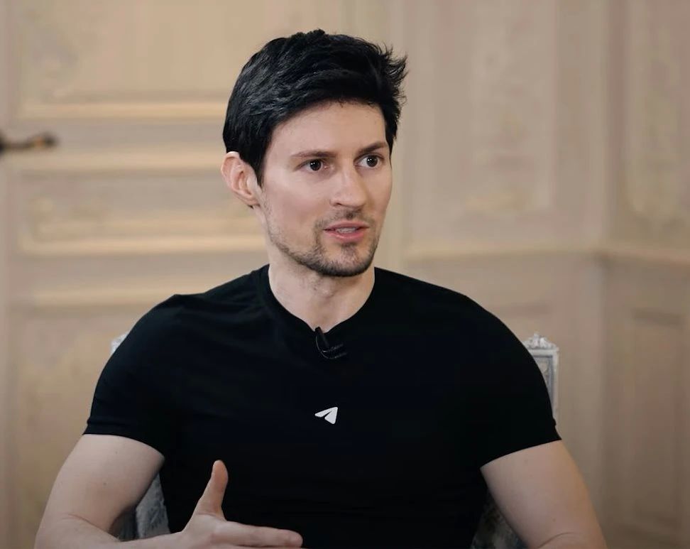 Новости к этому часу: Основатель Telegram Павел Дуров объявлен ФСБ в международный розыск. Ему предъявлено обвинение в содействии терроризму, сообщили в ведомстве. Там заявили, что Telegram не удаляет каналы, используемые... Новости к этому часу: Основатель Telegram Павел Дуров объявлен ФСБ в международный розыск. Ему предъявлено обвинение в содействии терроризму, сообщили в ведомстве. Там заявили, что Telegram не удаляет каналы, используемые...