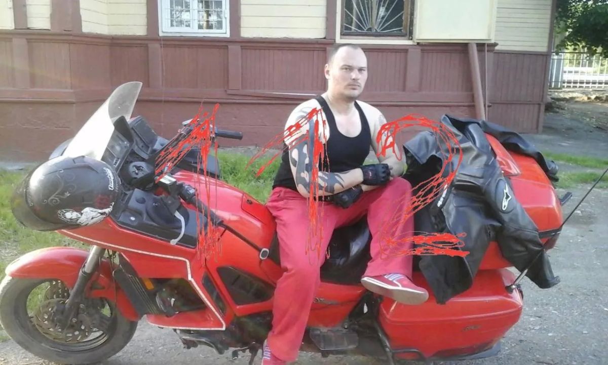 Новости к этому часу: Основатель Telegram Павел Дуров объявлен ФСБ в международный розыск. Ему предъявлено обвинение в содействии терроризму, сообщили в ведомстве. Там заявили, что Telegram не удаляет каналы, используемые... Новости к этому часу: Основатель Telegram Павел Дуров объявлен ФСБ в международный розыск. Ему предъявлено обвинение в содействии терроризму, сообщили в ведомстве. Там заявили, что Telegram не удаляет каналы, используемые...