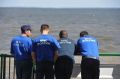 На Цимлянском водохранилище ветер унёс мужчину с сыном на матрасе почти до Волгоградской области