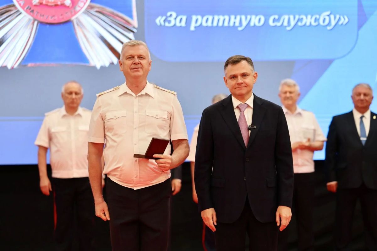 Заместитель Министра МВД России генерал-полковник Александр Кравченко с рабочей поездкой посетил Ростовскую область Заместитель Министра МВД России генерал-полковник Александр Кравченко с рабочей поездкой посетил Ростовскую область