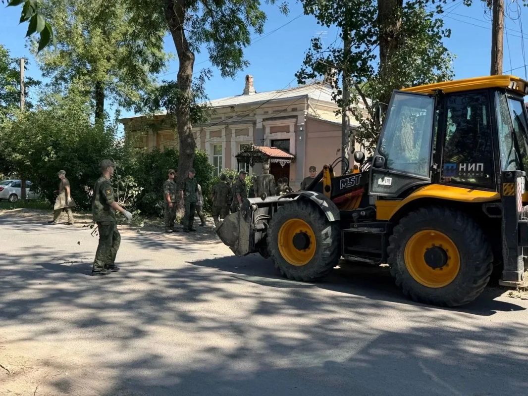 Сегодняшний день ещё раз показал, насколько силён дух нашего города и как много в нём по-настоящему неравнодушных людей Сегодняшний день ещё раз показал, насколько силён дух нашего города и как много в нём по-настоящему неравнодушных людей