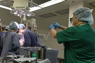Восемь лет не могли найти болезнь: у девочки в Ростове нашли редкое поражение пищевода