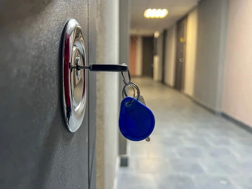 В Ростове-на-Дону вручили ключи от новых квартир первым двум семьям, пострадавшим в результате террористической атаки ВСУ в январе 2026 года