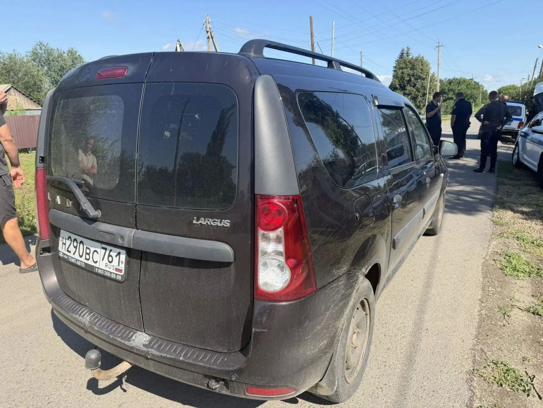 Экономия на такси обернулась делом об угоне: в Тарасовском районе полицейские задержали подозреваемого Экономия на такси обернулась делом об угоне: в Тарасовском районе полицейские задержали подозреваемого