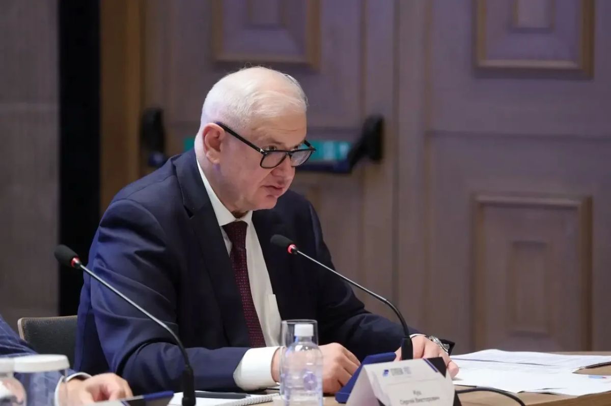 Юрий Слюсарь: Сегодня состоялся прямой диалог с застройщиками Юрий Слюсарь: Сегодня состоялся прямой диалог с застройщиками