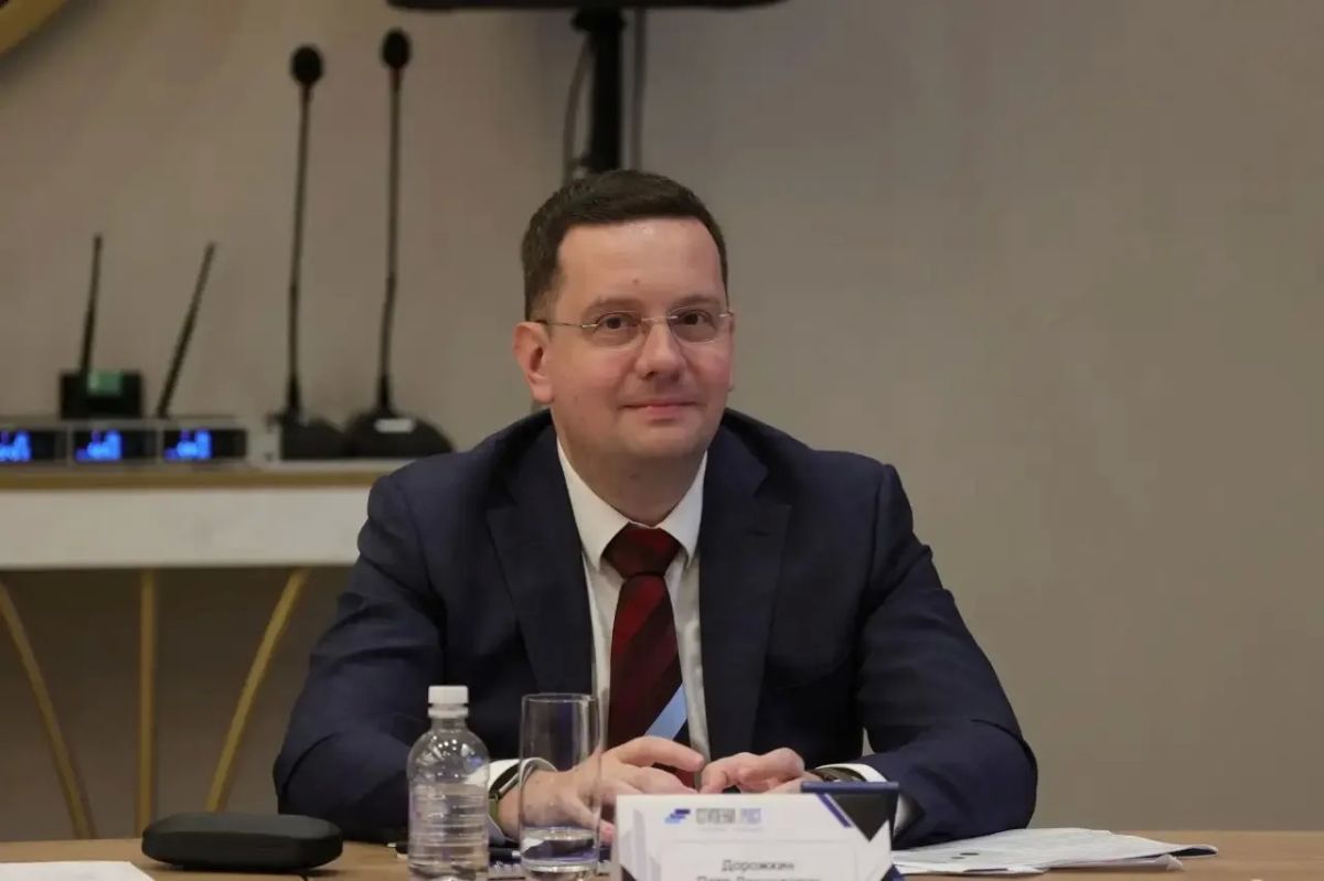 Юрий Слюсарь: Сегодня состоялся прямой диалог с застройщиками Юрий Слюсарь: Сегодня состоялся прямой диалог с застройщиками