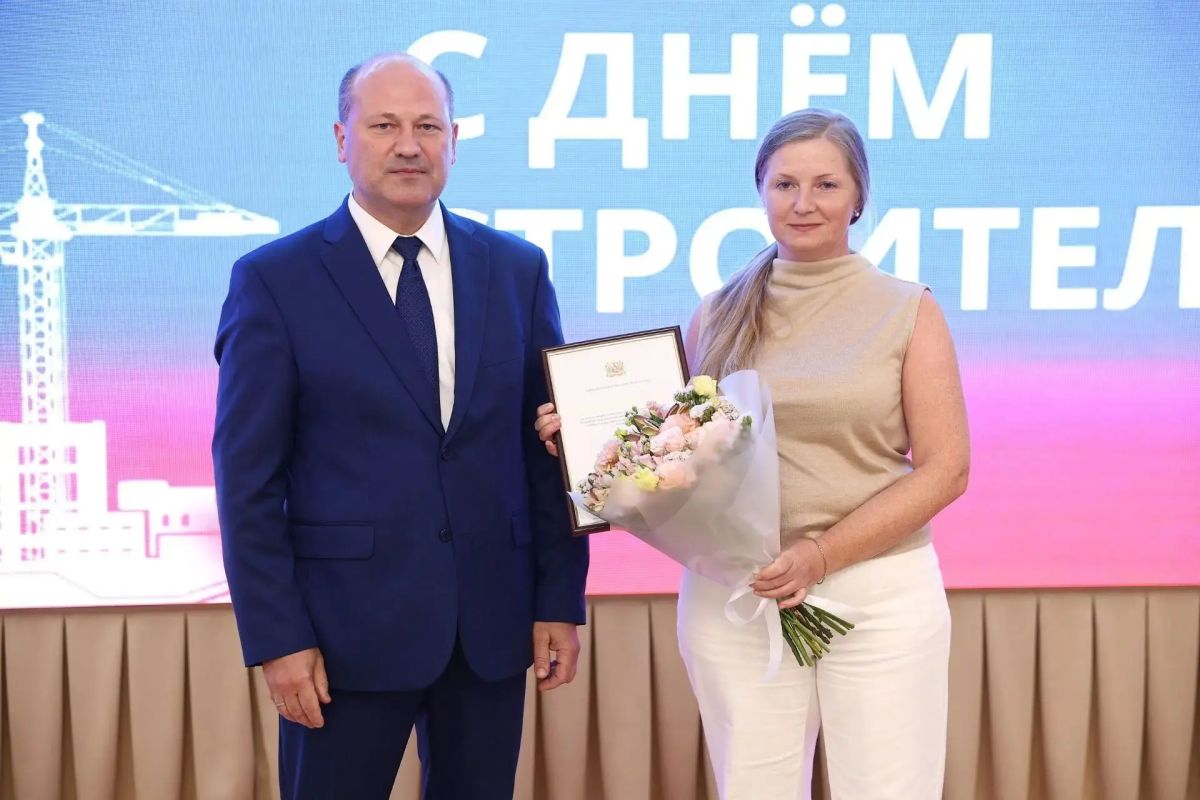 Александр Скрябин: В преддверии юбилейного семидесятого Дня строителя отметил лучших представителей строительной отрасли Александр Скрябин: В преддверии юбилейного семидесятого Дня строителя отметил лучших представителей строительной отрасли
