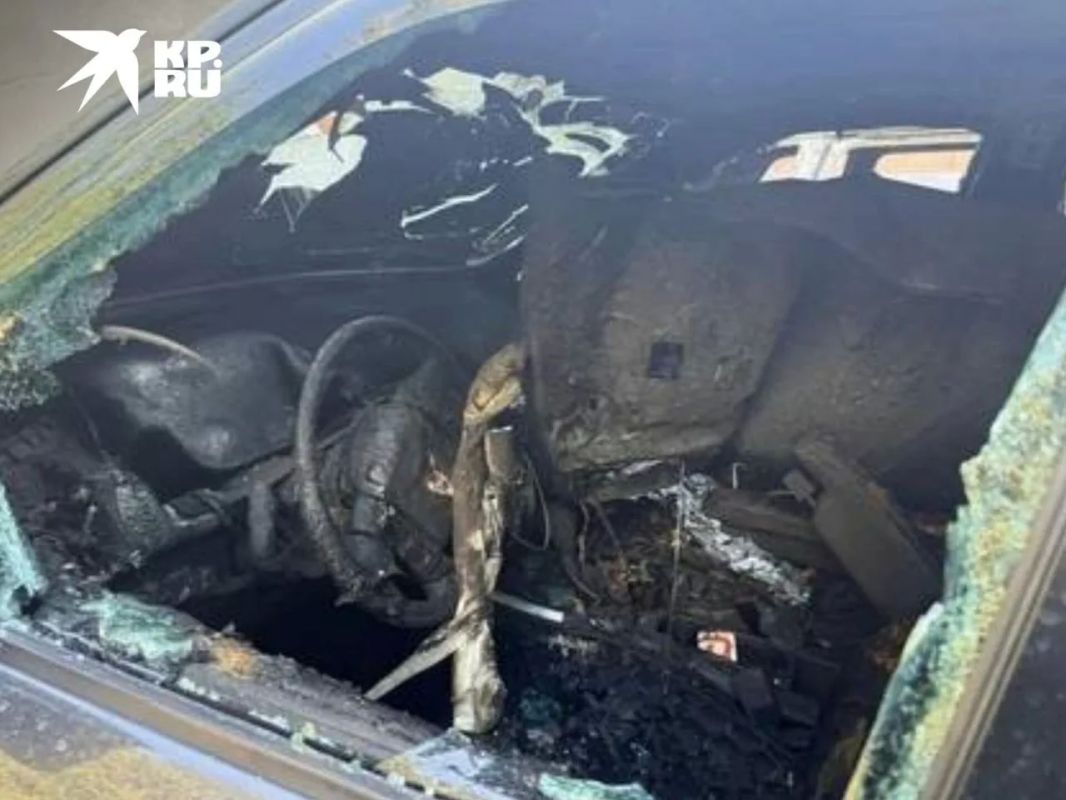 Журналист «КП-Ростов-на-Дону» пообщалась с владельцами сгоревших во дворе машин Журналист «КП-Ростов-на-Дону» пообщалась с владельцами сгоревших во дворе машин
