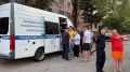 На месте ЧП в Ростове-на-Дону работает мобильная приемная полиции для помощи пострадавшим