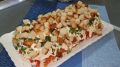 Легкий и аппетитный салат: простой рецепт с хрустящими гренками