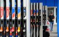 В Ростовской области бензин впервые за два месяца начал дешеветь