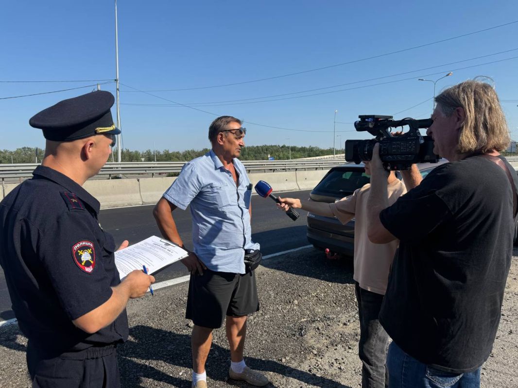 Профилактическое мероприятие «Безопасная дорога на Юг» продолжается в Ростовской области Профилактическое мероприятие «Безопасная дорога на Юг» продолжается в Ростовской области