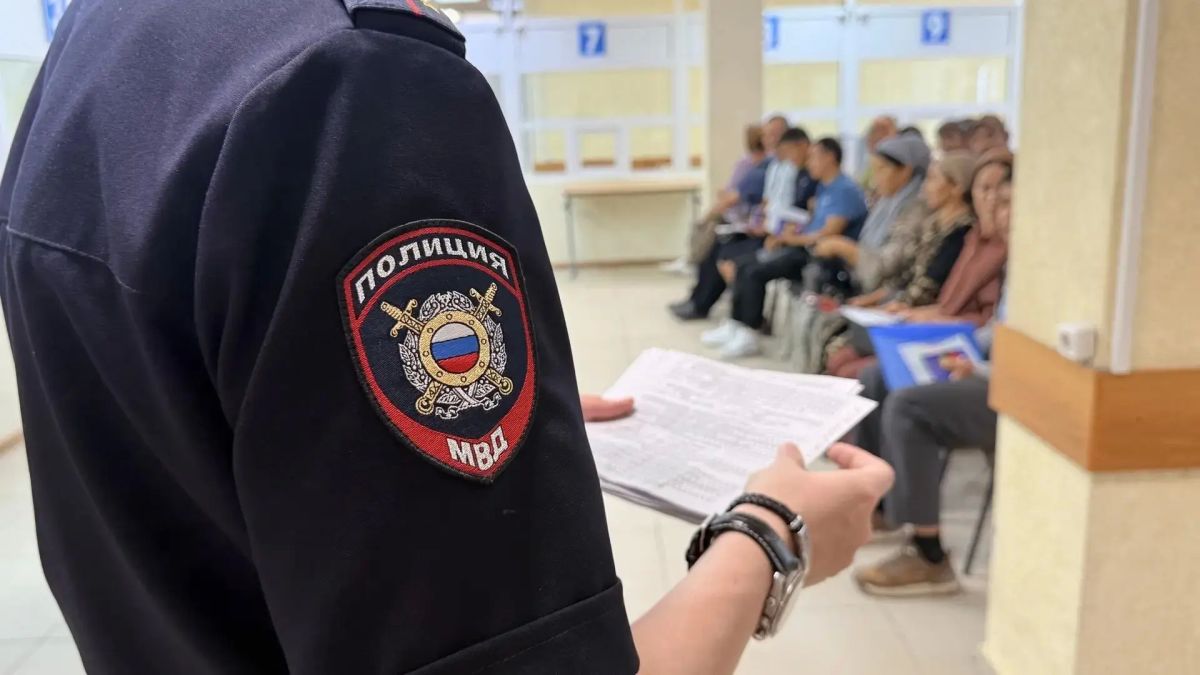 Общество «Знание»: В обласном Управлении по вопросам миграции встретились с иностранными работниками Общество «Знание»: В обласном Управлении по вопросам миграции встретились с иностранными работниками
