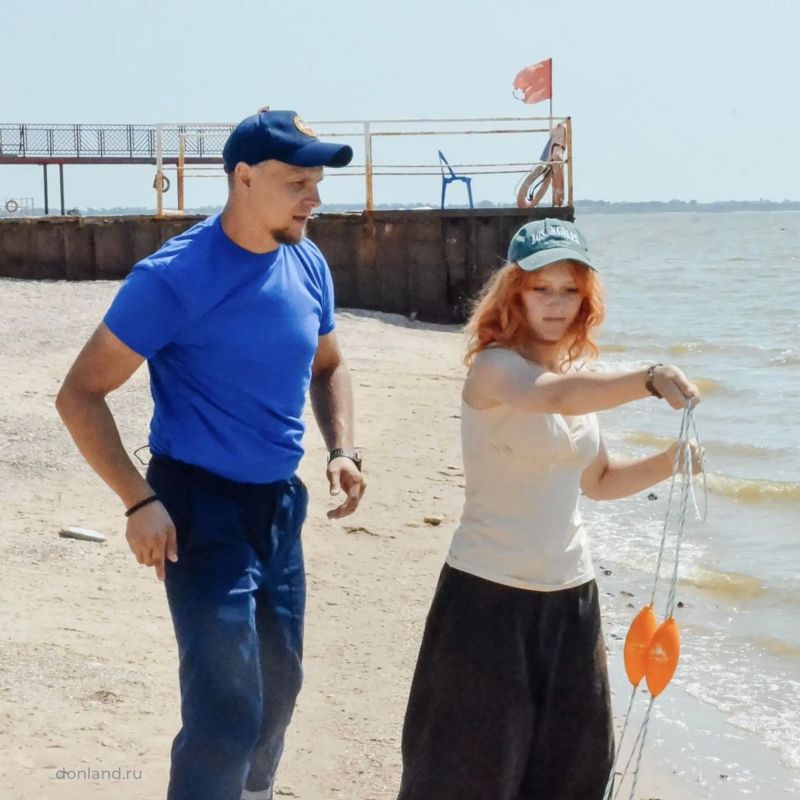 С начала года специалисты областной службы спасения на воде провели более 200 профилактических обучающих мероприятий, участниками которых стали более 11 тысяч детей С начала года специалисты областной службы спасения на воде провели более 200 профилактических обучающих мероприятий, участниками которых стали более 11 тысяч детей