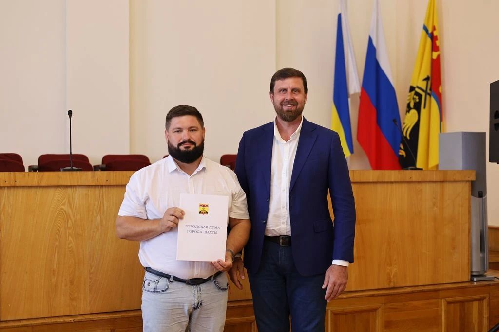 Поздравляем строителей с наступающим профессиональным праздником! Поздравляем строителей с наступающим профессиональным праздником!