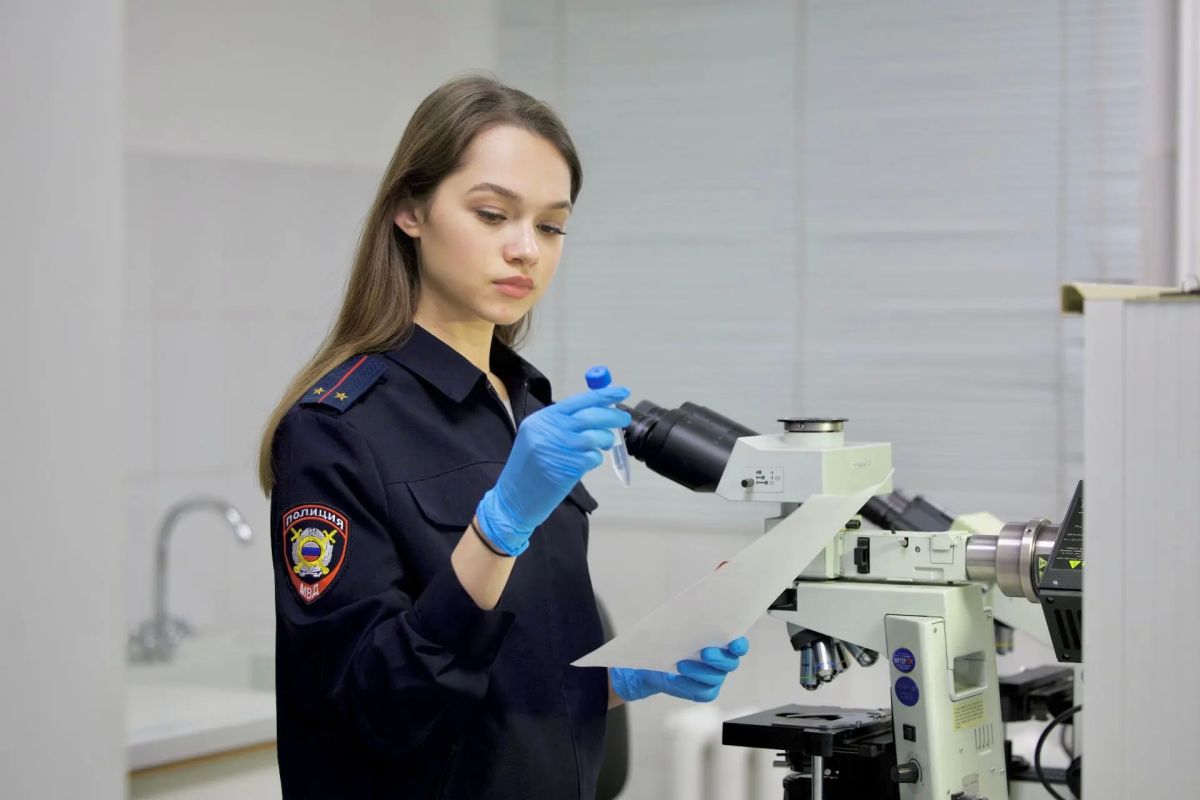 Житель Дубовского района задержан полицией за хранение наркотиков