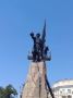 Памятник Ермаку в Новочеркасске покрыли черной краской вместо реставрации