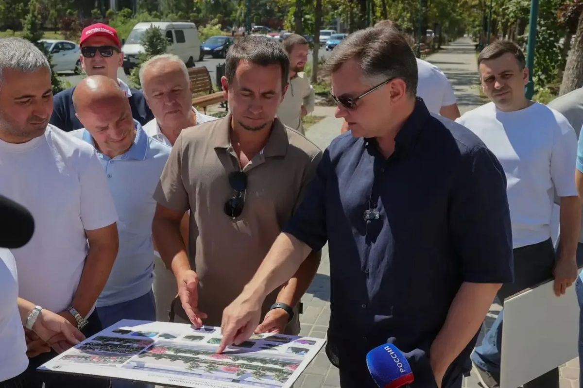 Юрий Слюсарь: Сегодняшняя поездка в Новочеркасск получилась насыщенной Юрий Слюсарь: Сегодняшняя поездка в Новочеркасск получилась насыщенной