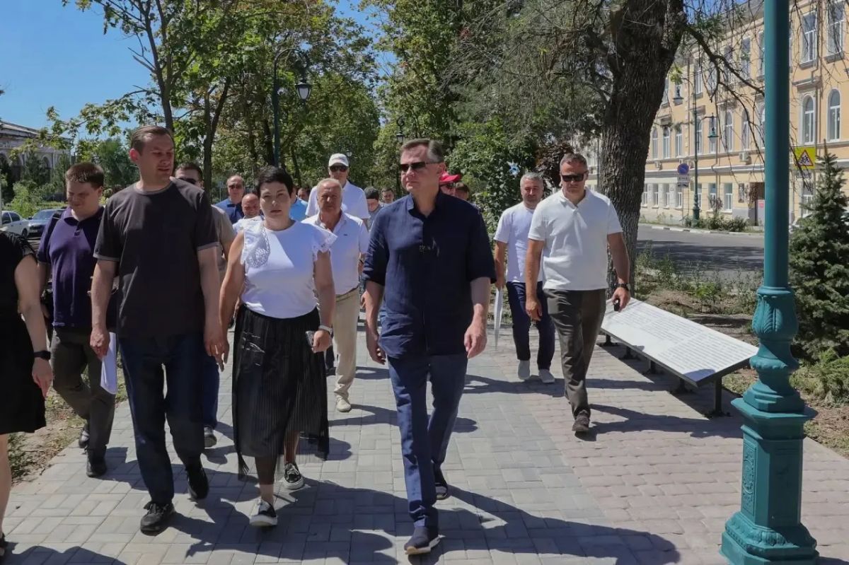 Юрий Слюсарь: Сегодняшняя поездка в Новочеркасск получилась насыщенной Юрий Слюсарь: Сегодняшняя поездка в Новочеркасск получилась насыщенной