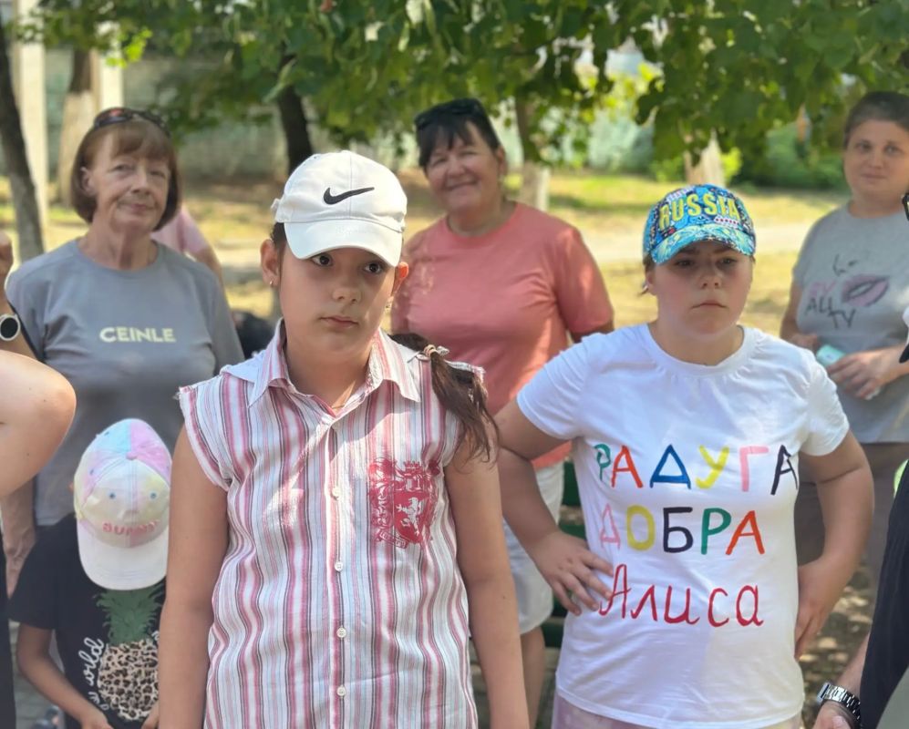 В Новочеркасске свой 9-й день рождения отметил клуб родителей особенных детей «Радуга добра» В Новочеркасске свой 9-й день рождения отметил клуб родителей особенных детей «Радуга добра»
