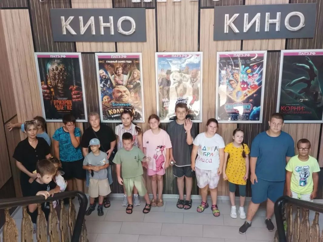 В Новочеркасске свой 9-й день рождения отметил клуб родителей особенных детей «Радуга добра» В Новочеркасске свой 9-й день рождения отметил клуб родителей особенных детей «Радуга добра»