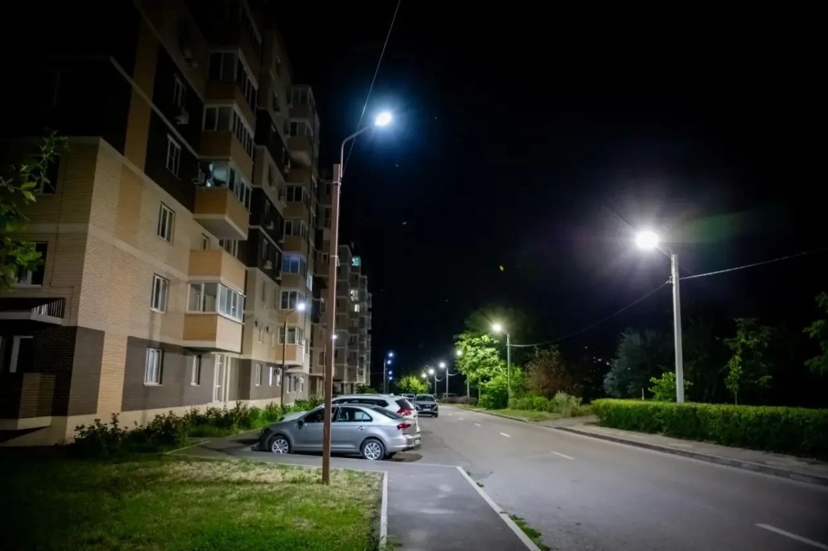 Александр Скрябин: В мае на личном приеме жительница Вертолетного поля попросила решить проблему с освещением на улице Батуринской