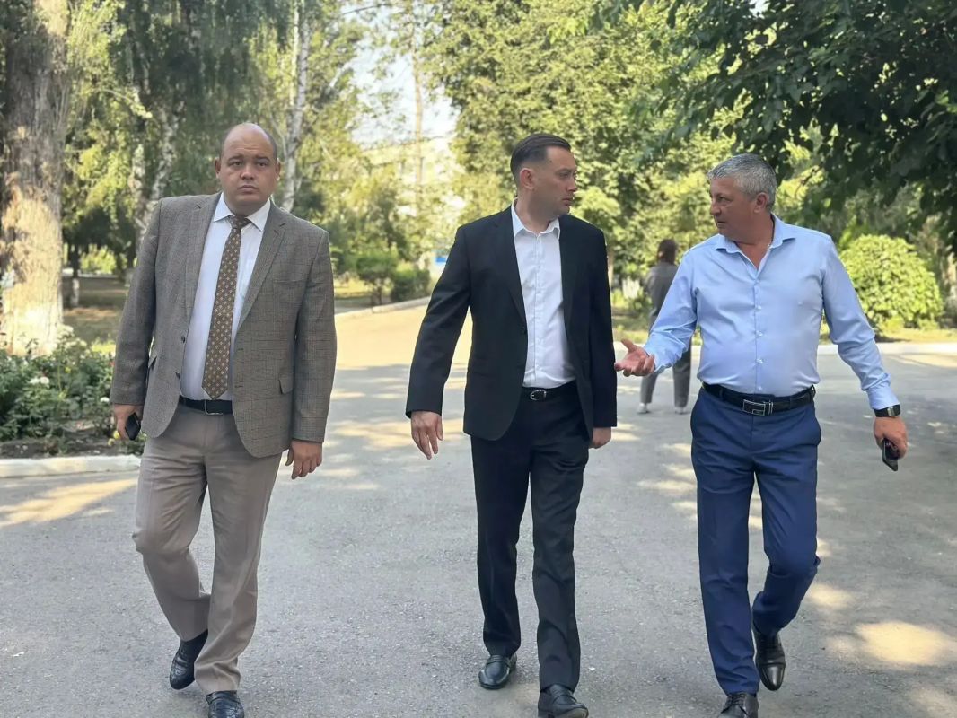 Сегодня побывал в ГБУСОН РО «Новочеркасский доминтернат для престарелых и инвалидов» - одном из важнейших социально значимых объектов нашего города