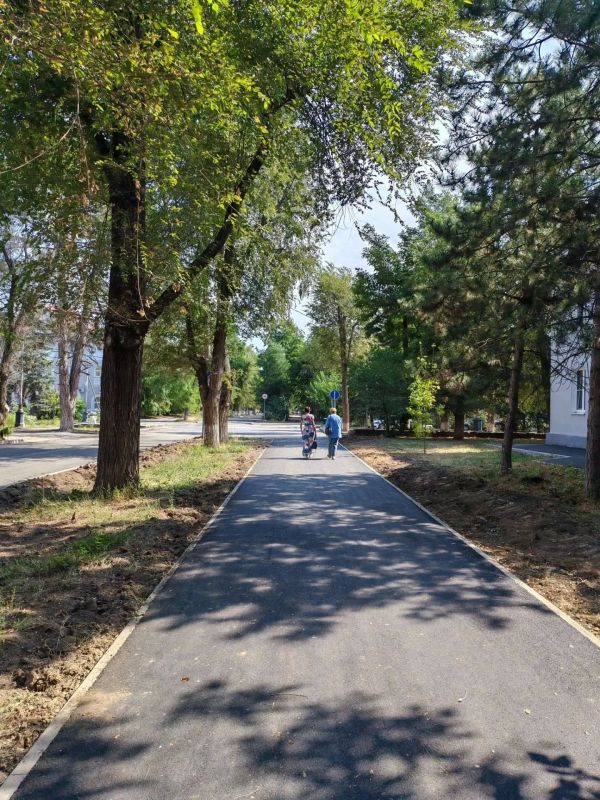 В Волгодонске обновили проезжую часть и тротуар в переулке Пушкина В Волгодонске обновили проезжую часть и тротуар в переулке Пушкина