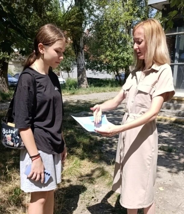 Дома культуры и библиотеки города Шахты присоединились к акции #ДарюТепло Дома культуры и библиотеки города Шахты присоединились к акции #ДарюТепло