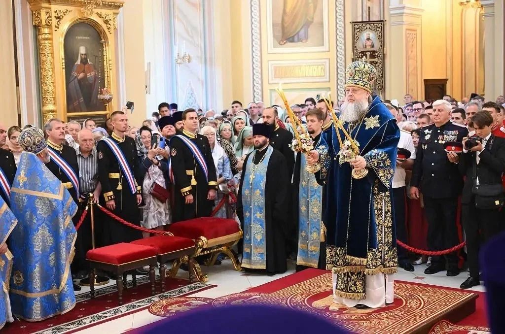 15 лет назад началось служение на донской земле Митрополита Ростовского и Новочеркасского Меркурия 15 лет назад началось служение на донской земле Митрополита Ростовского и Новочеркасского Меркурия