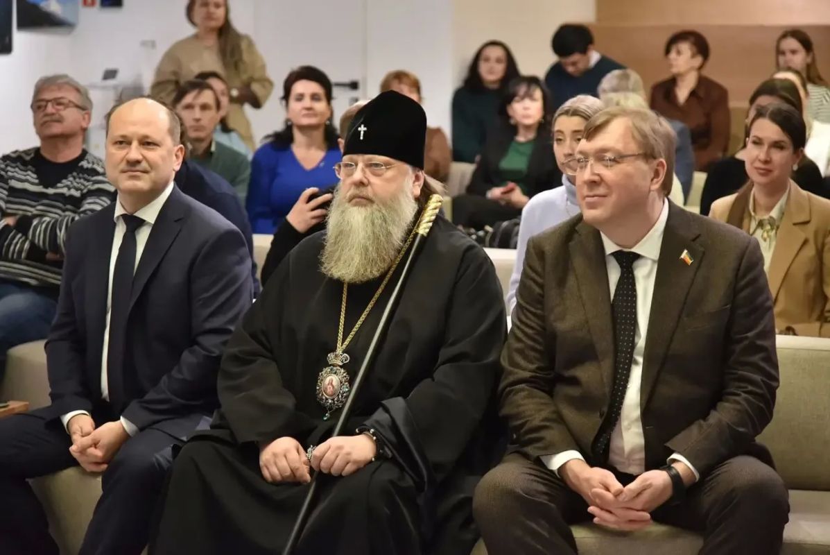 15 лет назад началось служение на донской земле Митрополита Ростовского и Новочеркасского Меркурия 15 лет назад началось служение на донской земле Митрополита Ростовского и Новочеркасского Меркурия