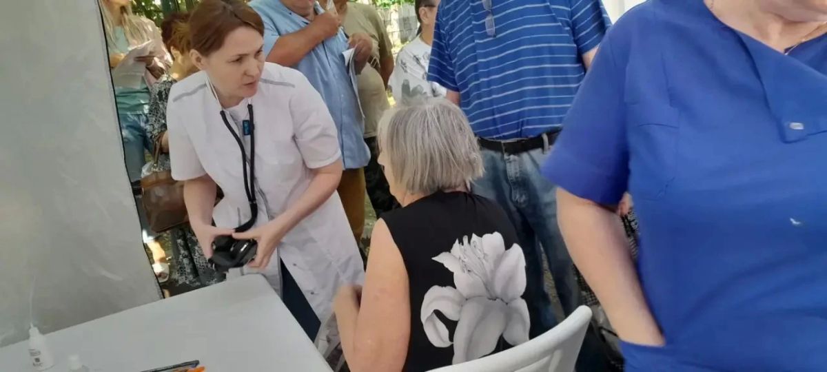В Новочеркасске в очередной раз прошла выездная диспансеризация В Новочеркасске в очередной раз прошла выездная диспансеризация