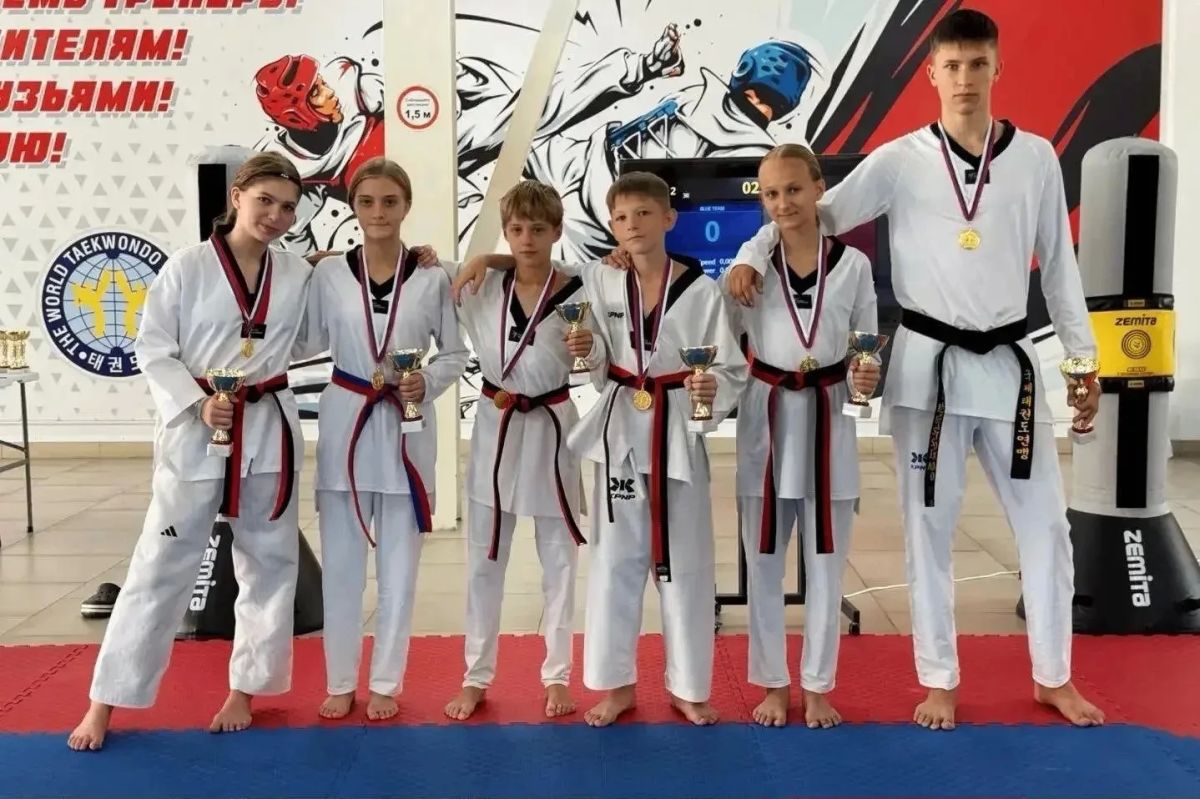 Воспитанники спортивного клуба «Черный тигр» показали свой уровень подготовки на соревнованиях по тхэквондо «Земита» Воспитанники спортивного клуба «Черный тигр» показали свой уровень подготовки на соревнованиях по тхэквондо «Земита»