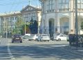 Легковушки столкнулись на площади Народного Ополчения в Ростове