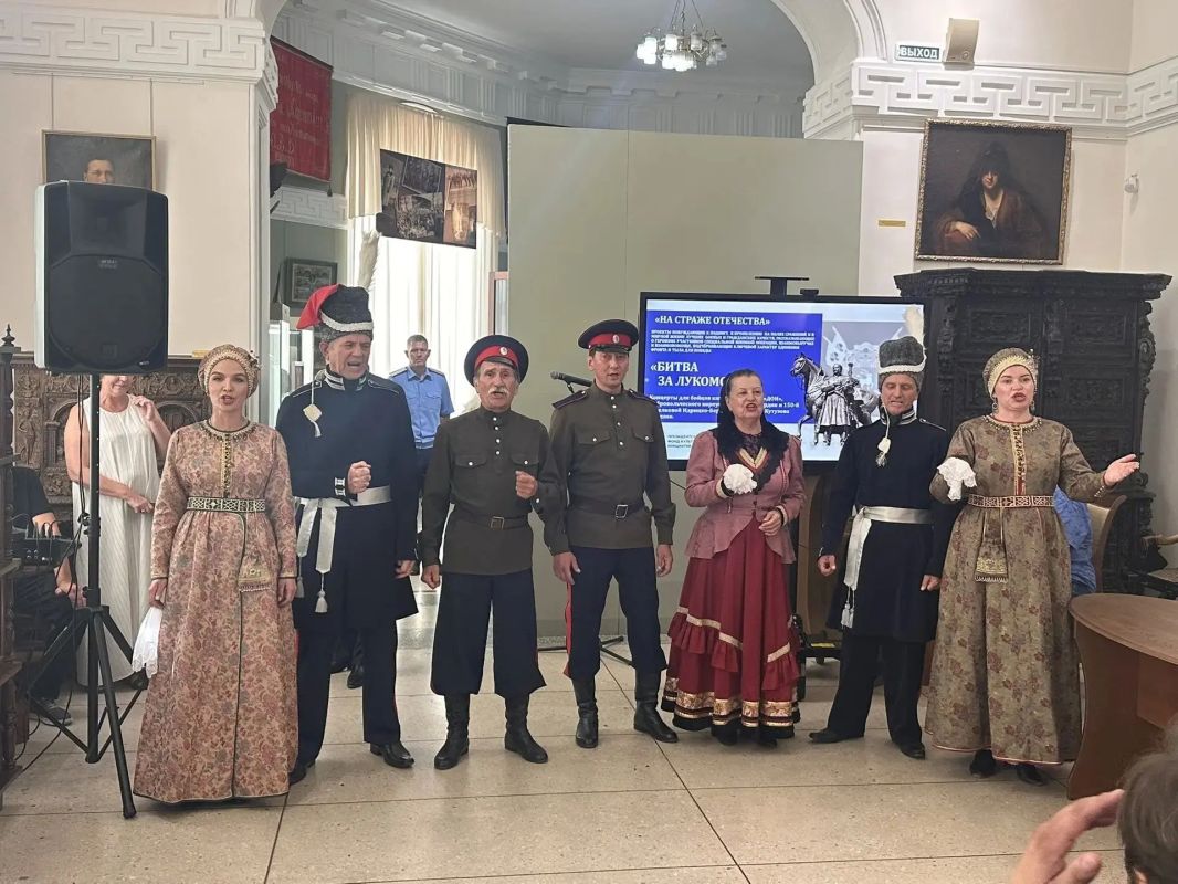 В Новочеркасском музее истории донского казачества прошла презентация культурно-просветительского проекта «Битва за Лукоморье» В Новочеркасском музее истории донского казачества прошла презентация культурно-просветительского проекта «Битва за Лукоморье»